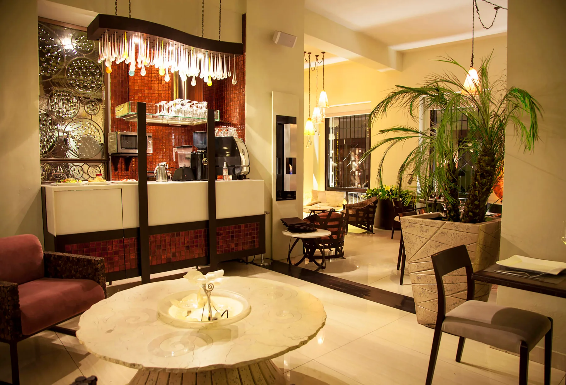 Lounge bar