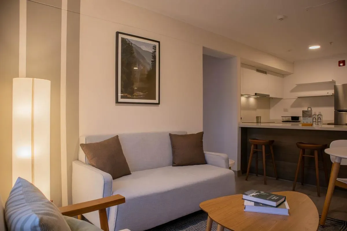 Comfortable 2BR w/ Private Balcony in San Isidro