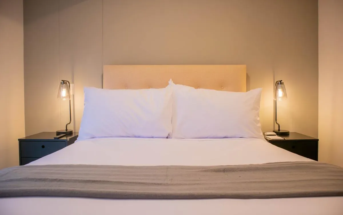 Comfortable 2BR w/ Private Balcony in San Isidro