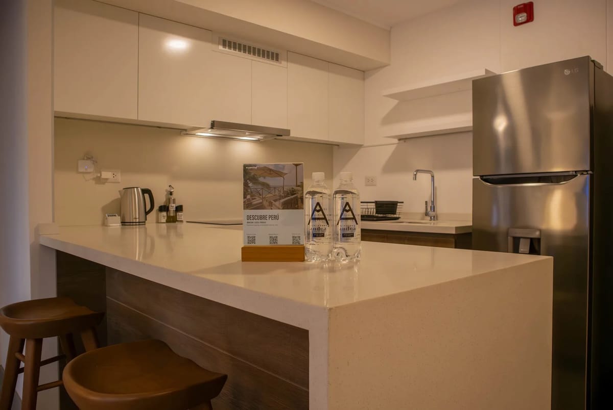 Comfortable 2BR w/ Private Balcony in San Isidro