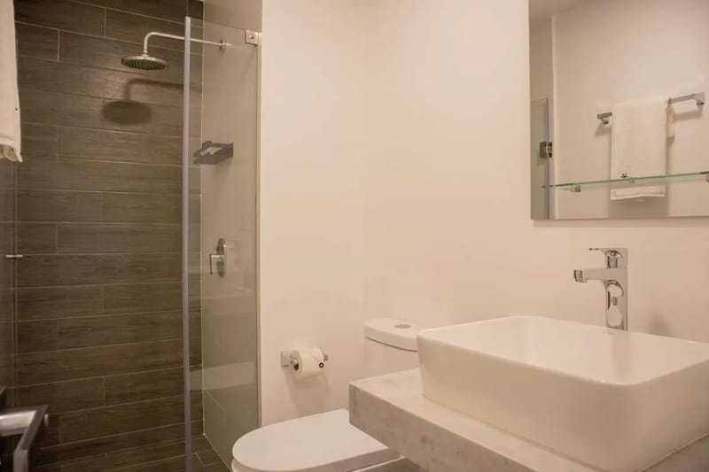 Comfortable 2BR w/ Private Balcony in San Isidro