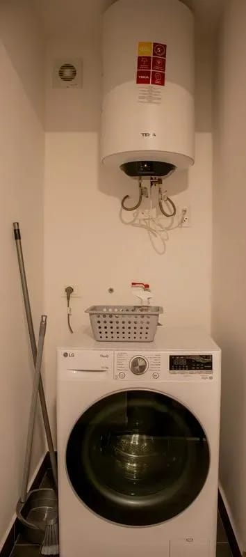 Comfortable 2BR w/ Private Balcony in San Isidro