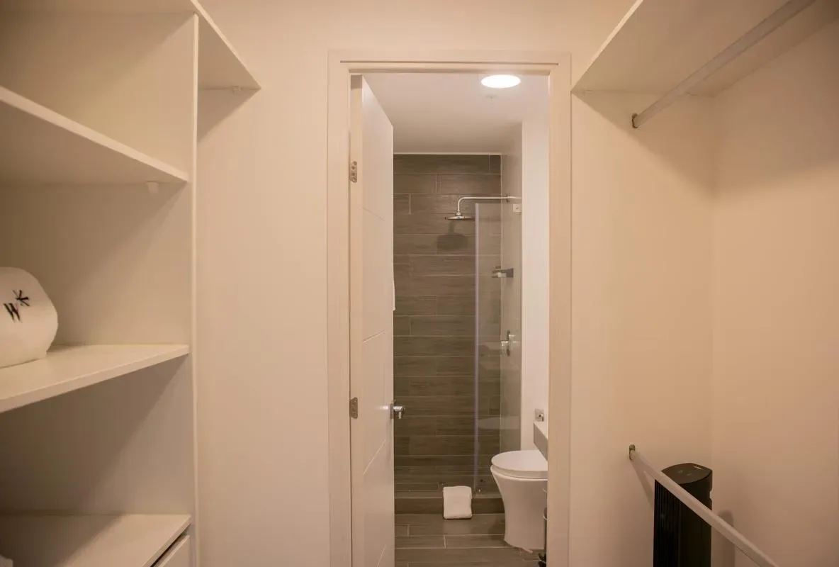 Comfortable 2BR w/ Private Balcony in San Isidro