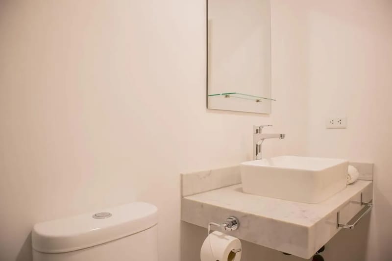 Comfortable 2BR w/ Private Balcony in San Isidro
