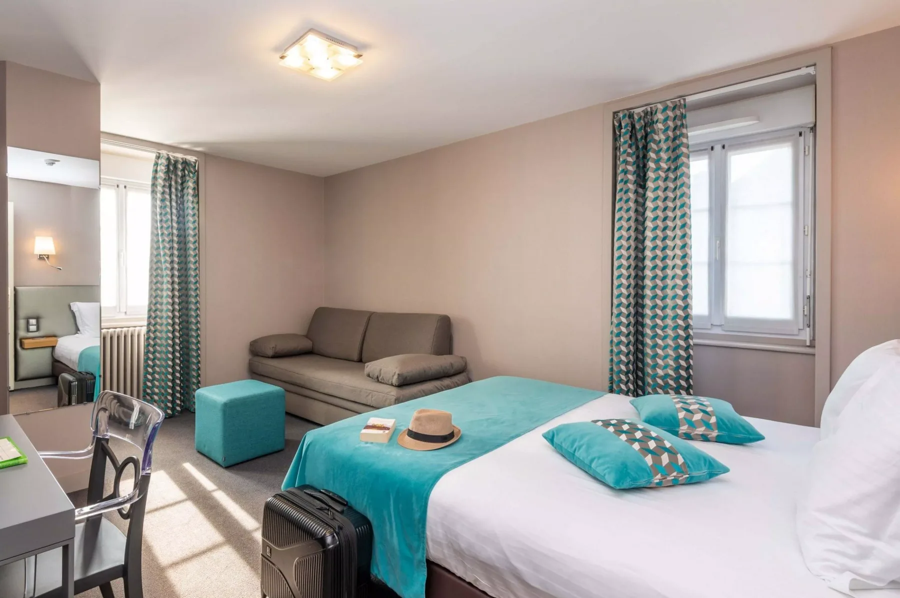 Standard suite