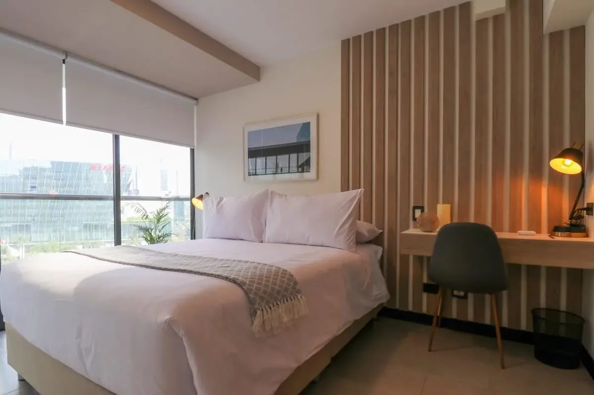 Amazing 2BR with Balcony in San Isidro