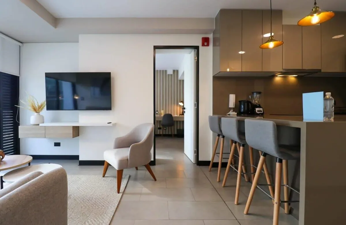 Amazing 2BR with Balcony in San Isidro