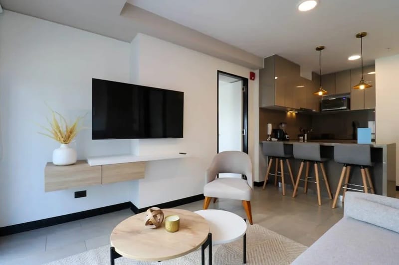 Amazing 2BR with Balcony in San Isidro