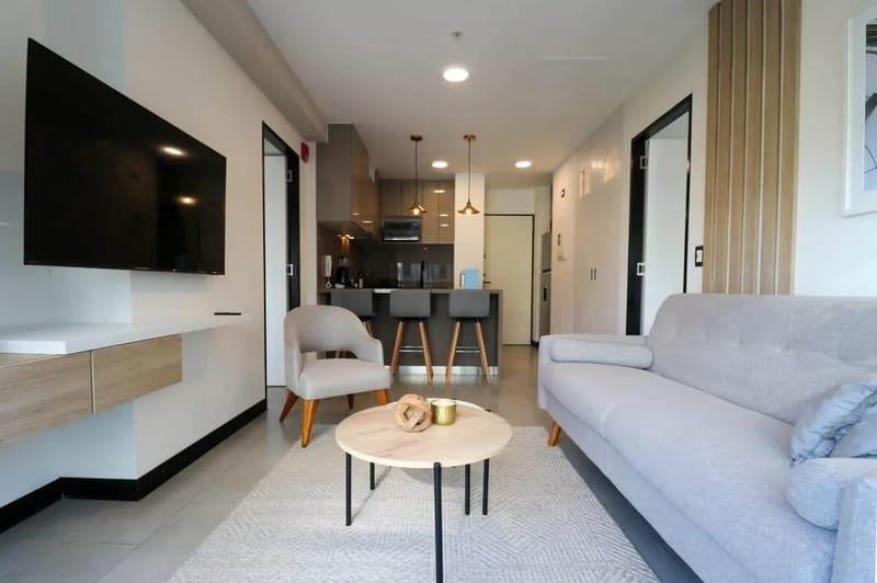 Amazing 2BR with Balcony in San Isidro