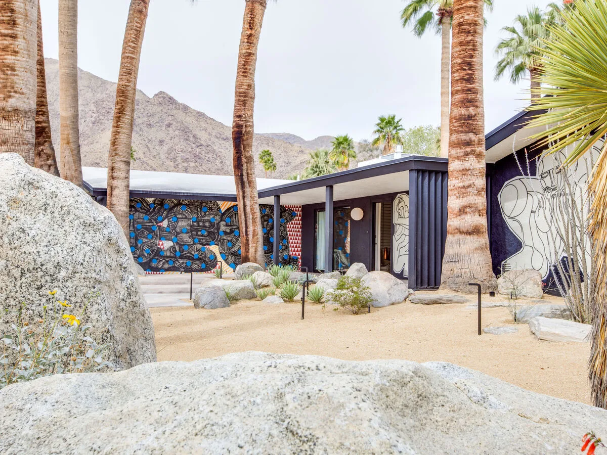 Mostero House