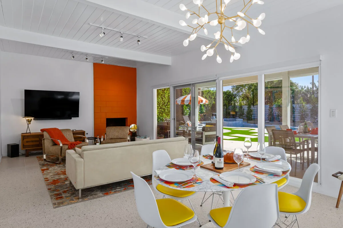 Mid-Century Oasis