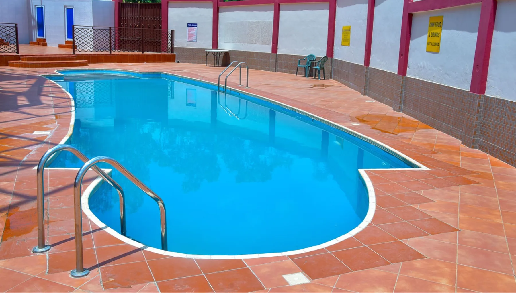 Exterior o jardines del Mawuli Hotel