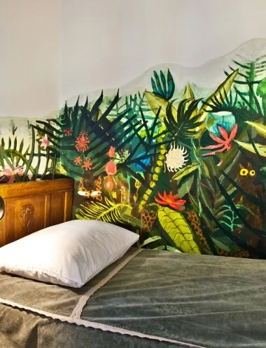 Castle Inn guest room