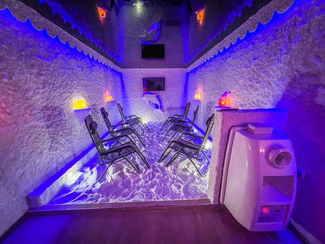 Salt room