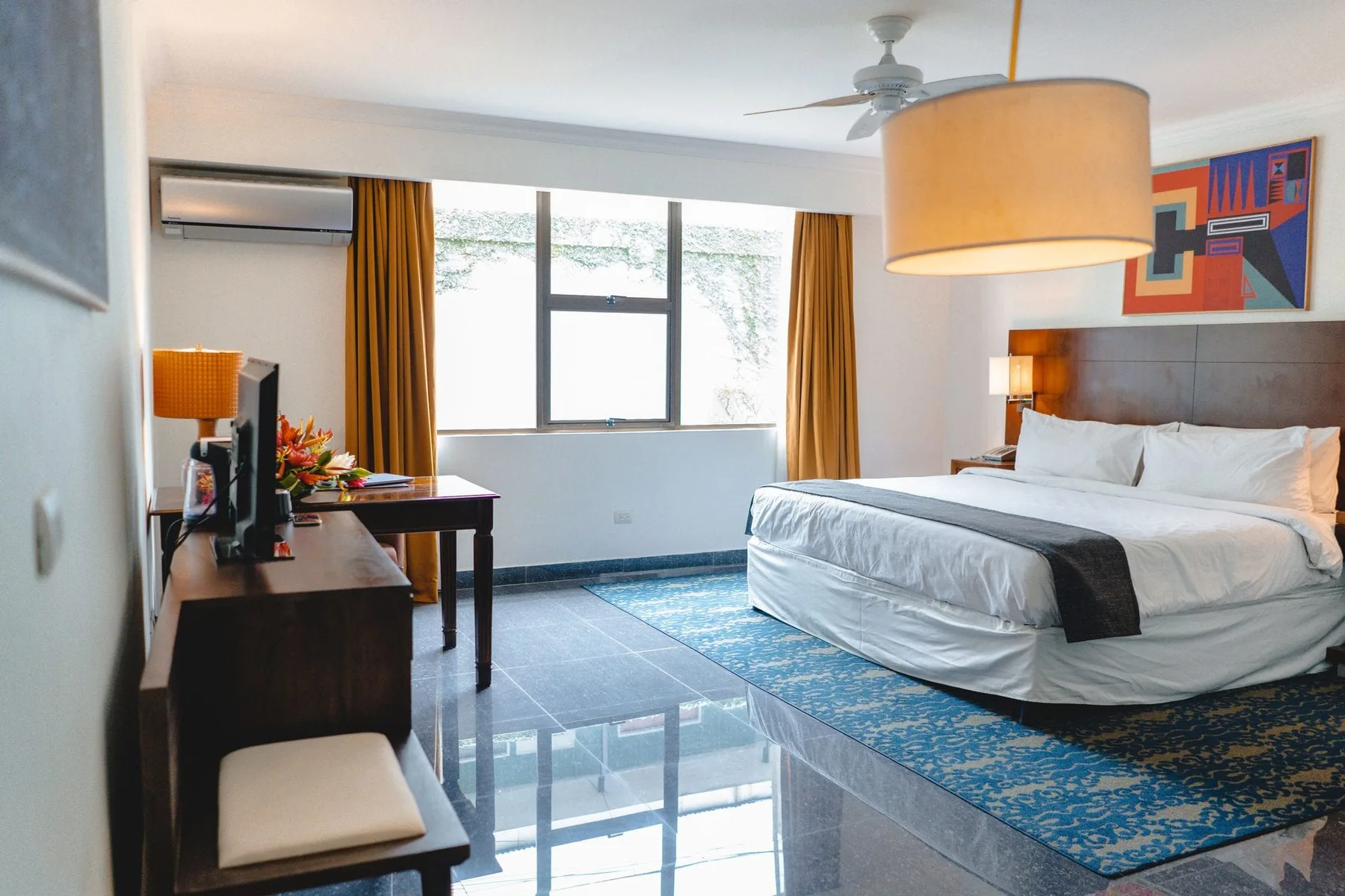 Superior King room
