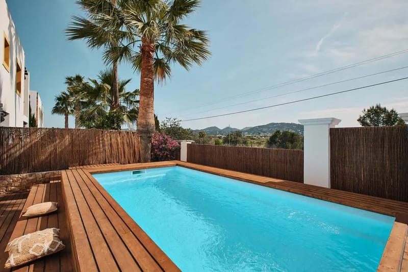 Stylish 3BR Villa with Pool & Terrace