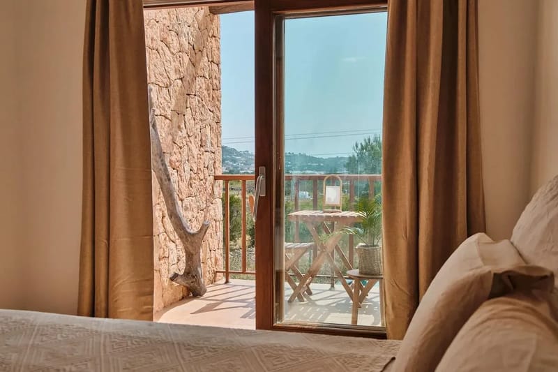 Stylish 3BR Villa with Pool & Terrace