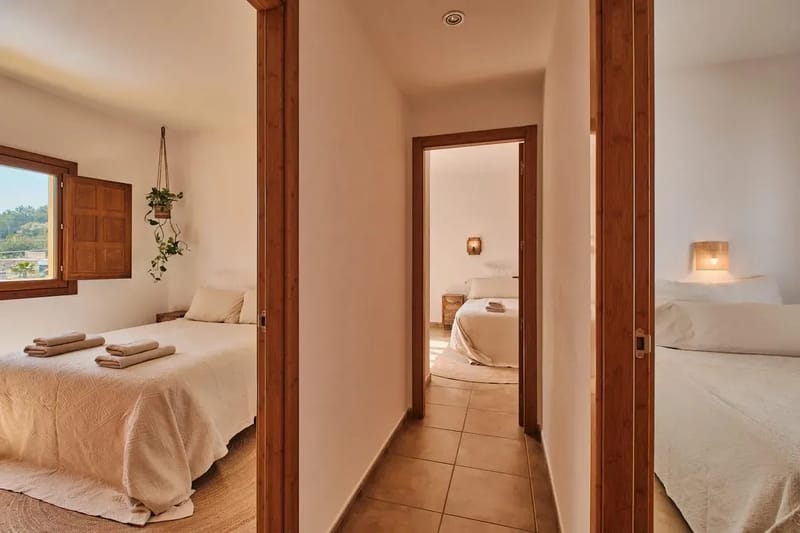 Stylish 3BR Villa with Pool & Terrace
