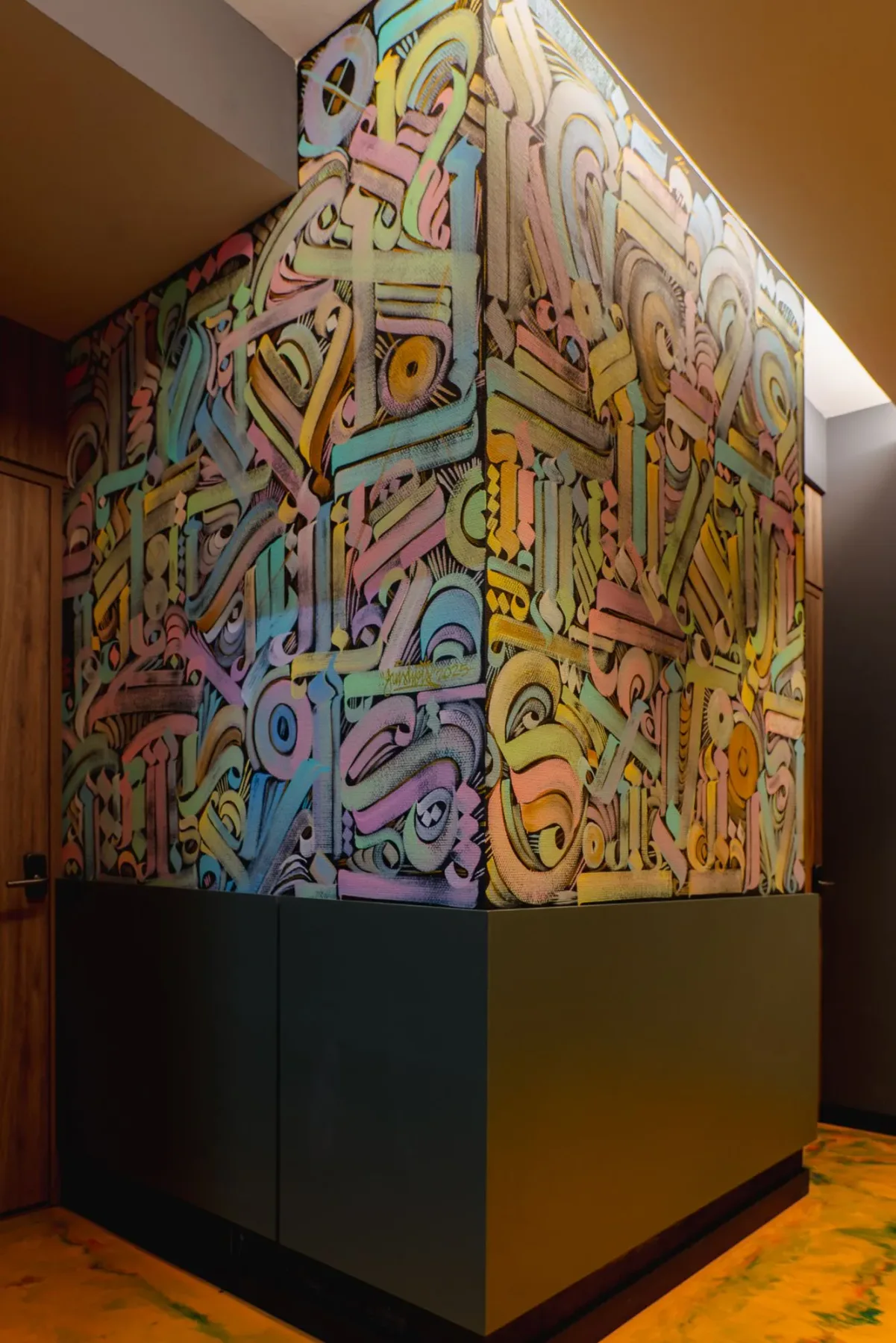 Street Art Hotel mural