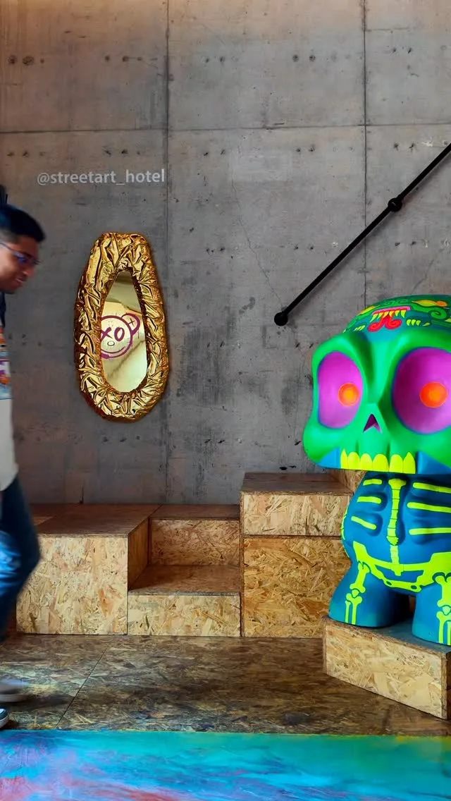 Street Art Hotel team