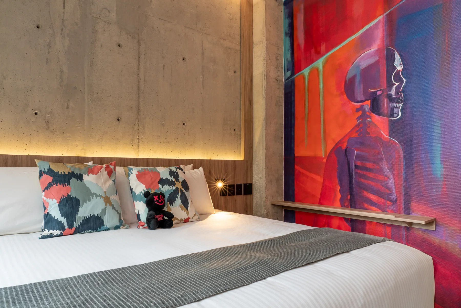 Street Art Hotel room