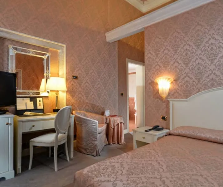 Suite júnior con balcón