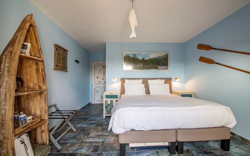 Guest room: Le Partage des Eaux