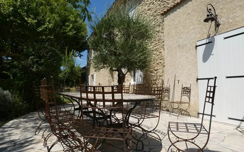 Le Mas terrace
