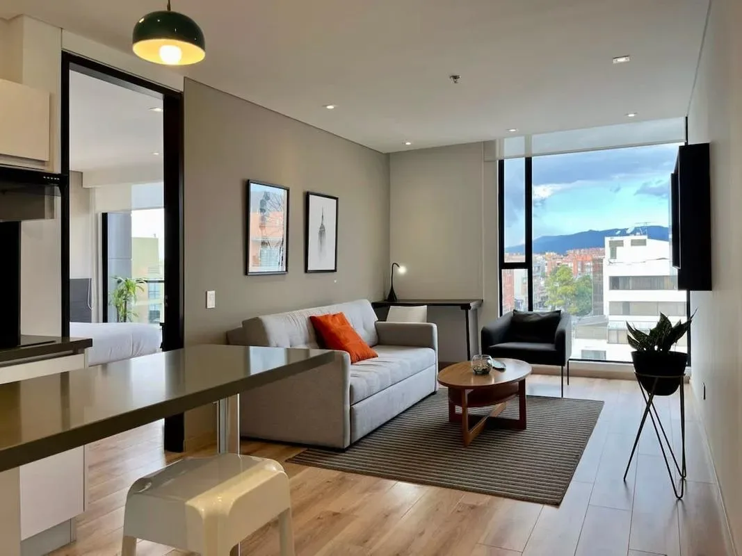Bright 1BR in San Patricio w/ Gym