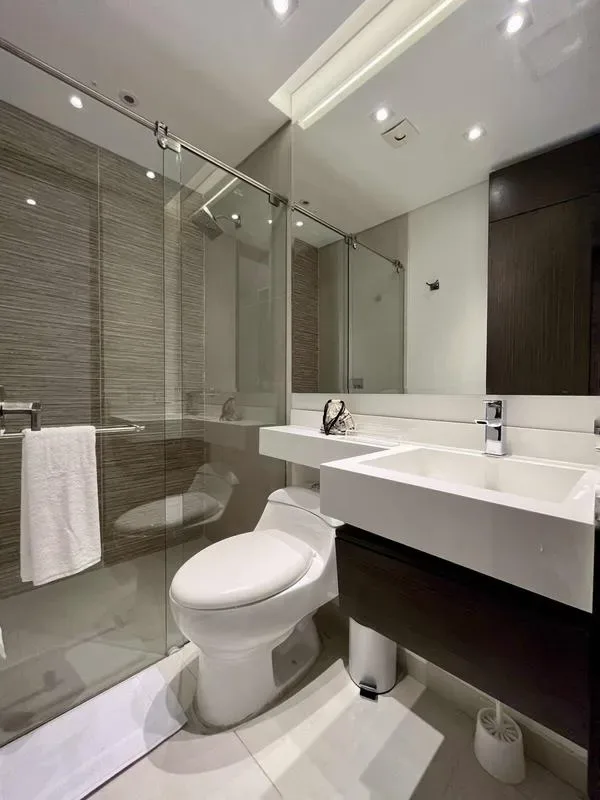 Bright 1BR in San Patricio w/ Gym