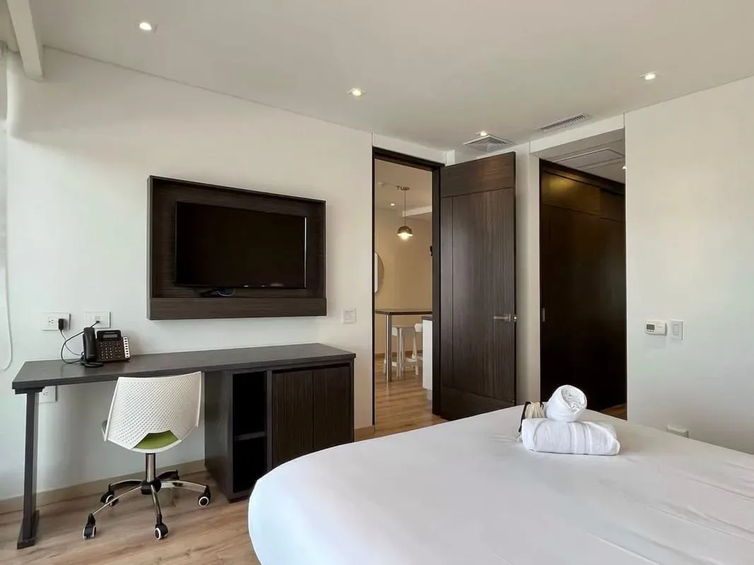 Bright 1BR in San Patricio w/ Gym