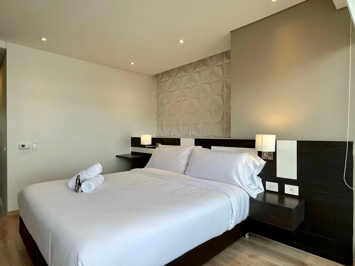 Bright 1BR in San Patricio w/ Gym