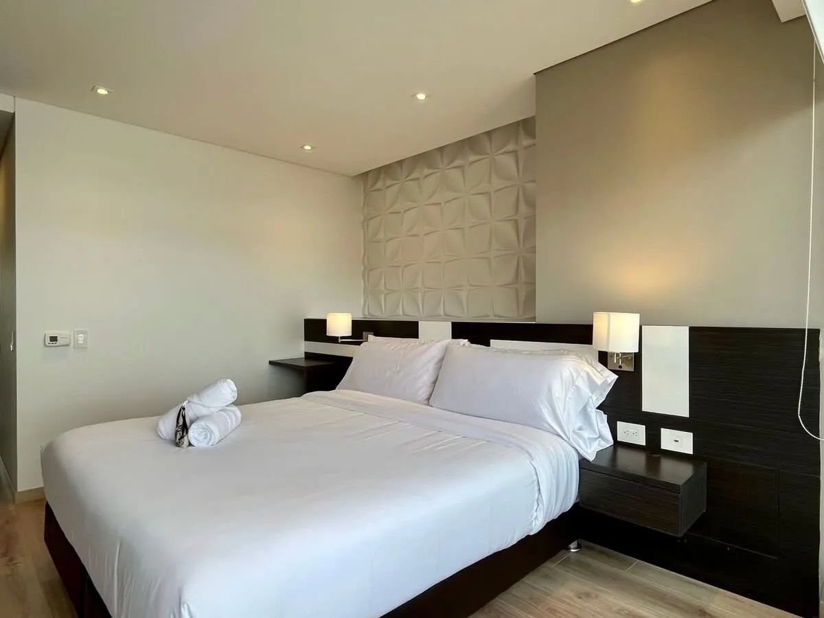 Bright 1BR in San Patricio w/ Gym