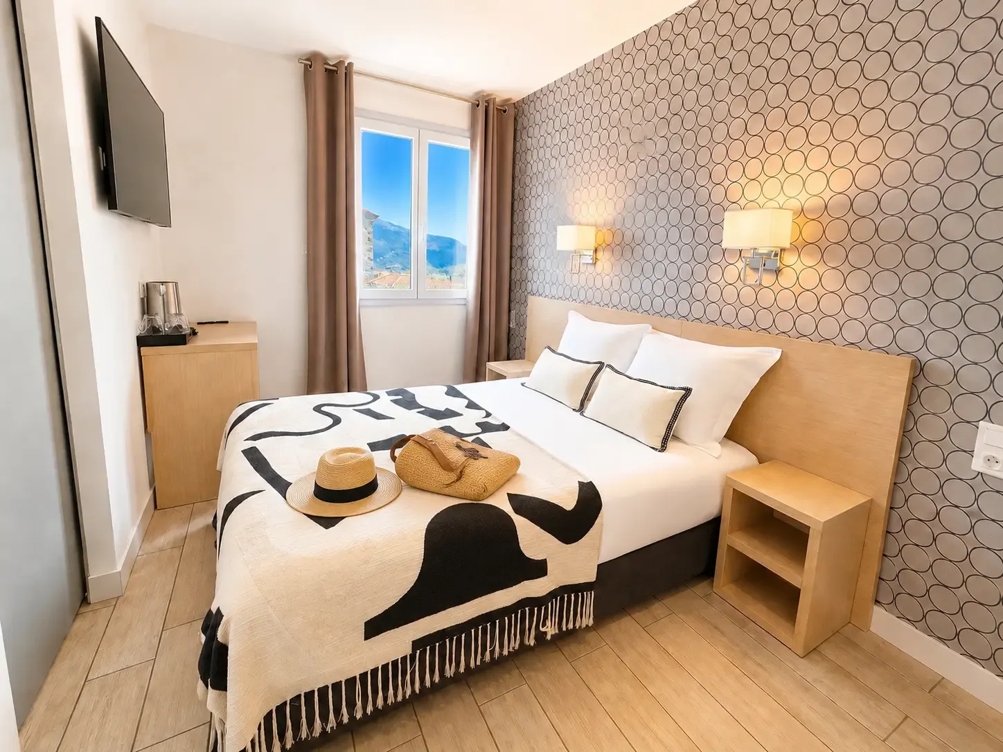 Economy double room