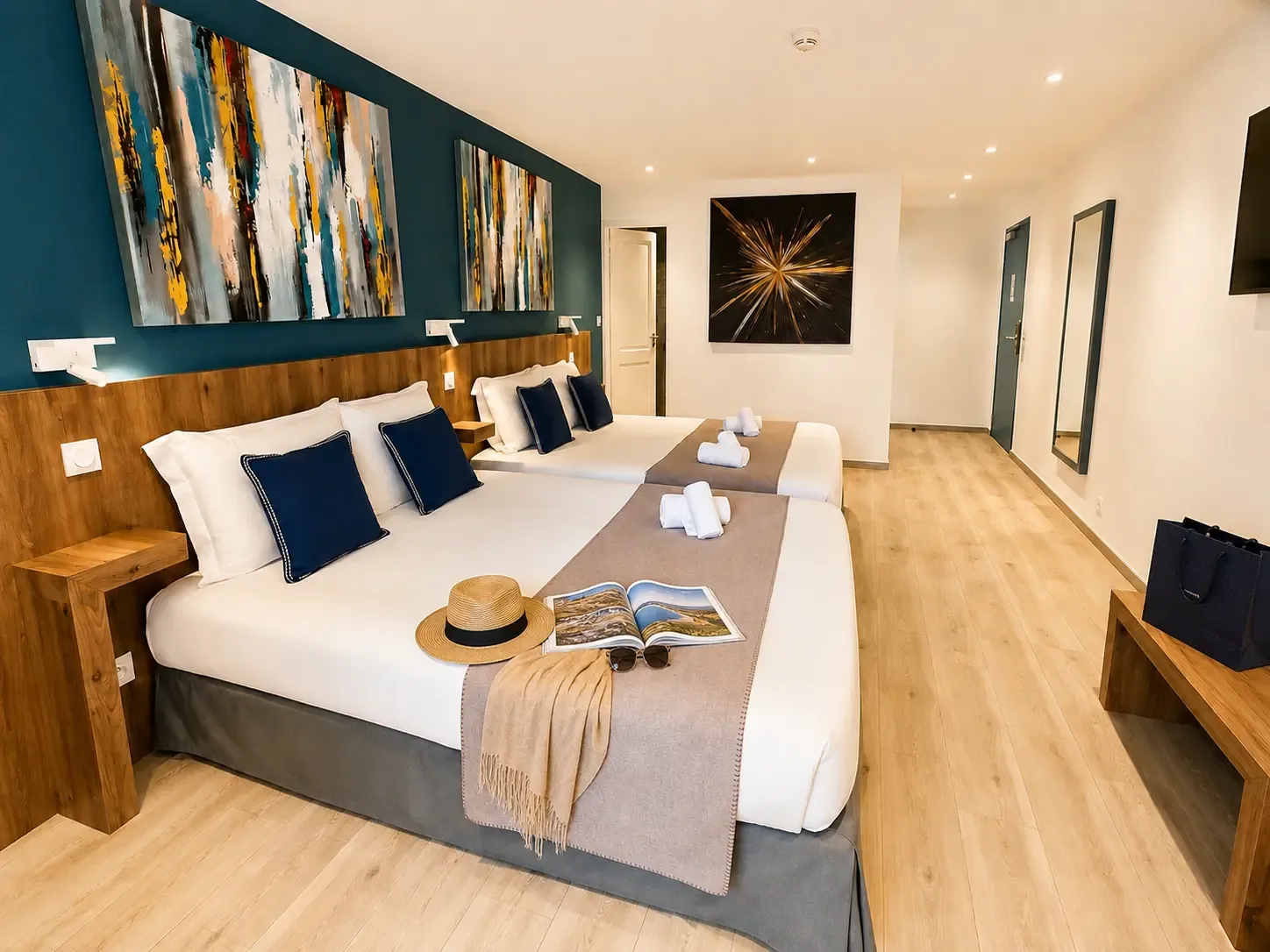 Classic quadruple room