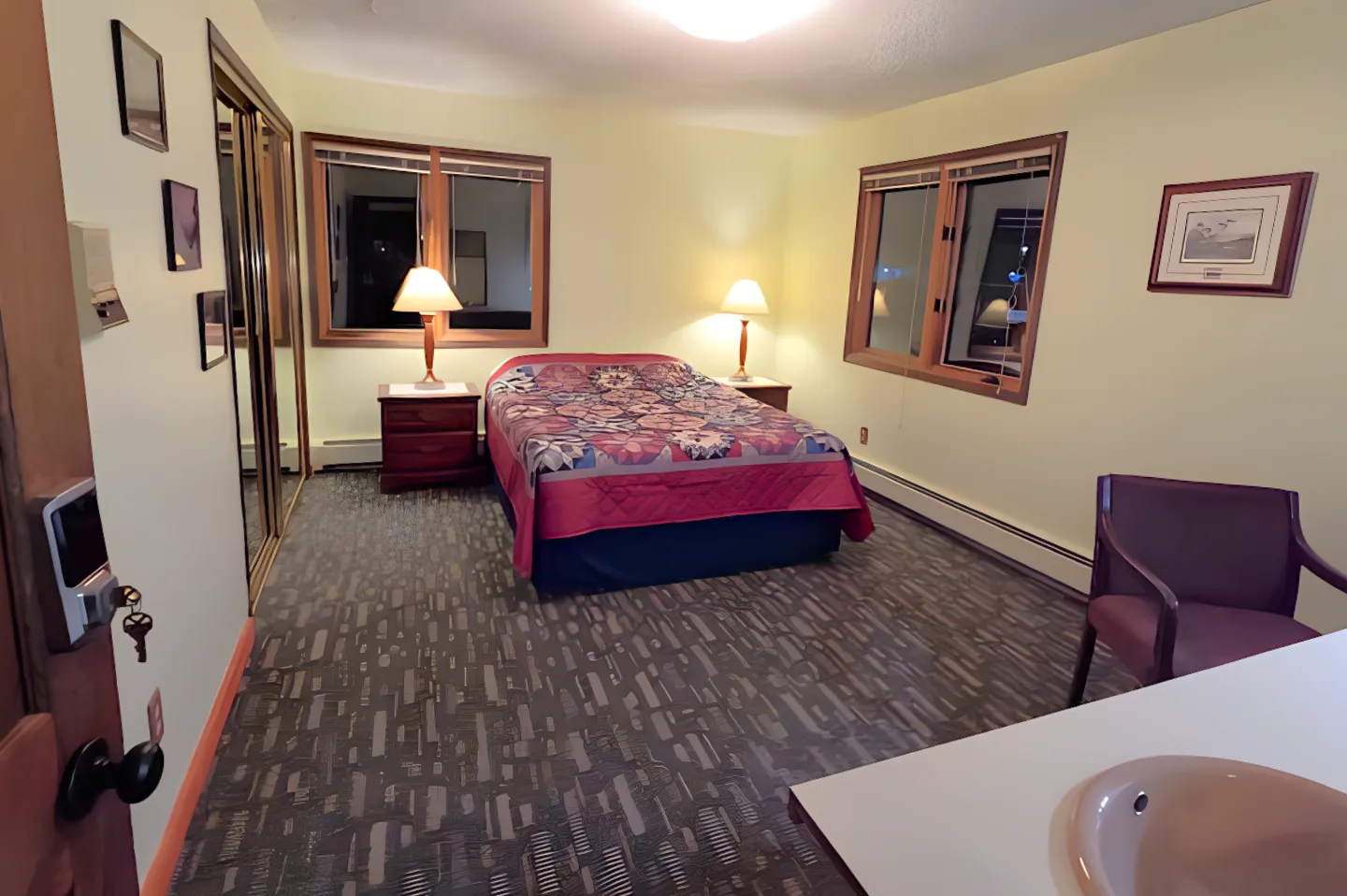 Room 2, an upstairs room with a writing desk