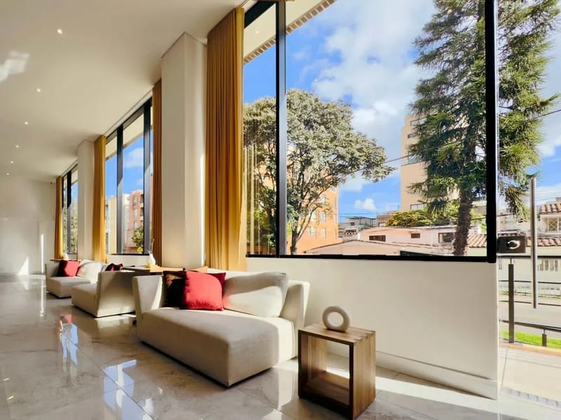 Stunning 2BR in Santa Barbara w/ Balcony