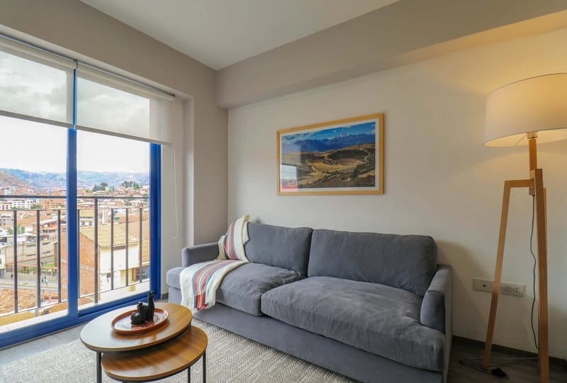 Bright 1BR in Historic Cusco w/ Balcony