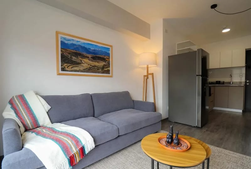 Bright 1BR in Historic Cusco w/ Balcony