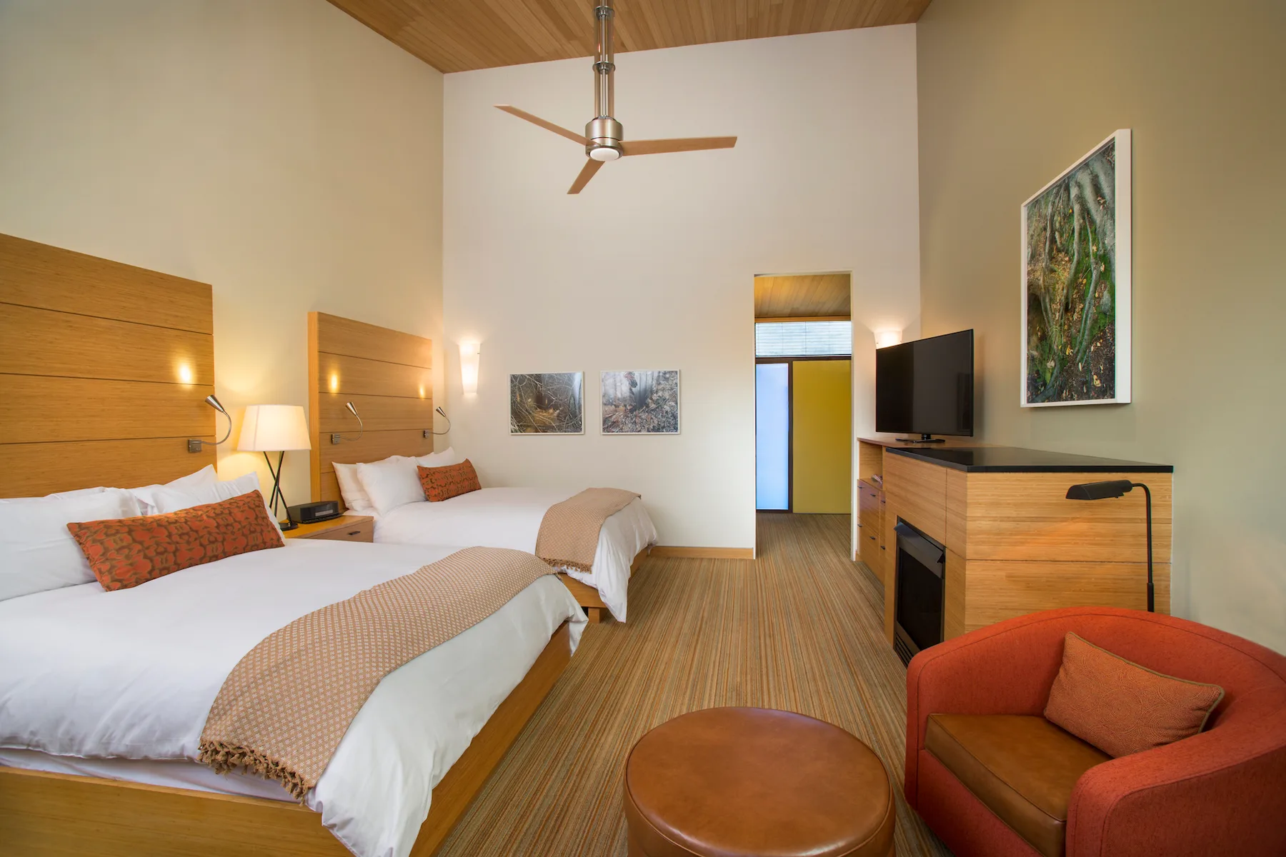 Contemporary Two Queens room view