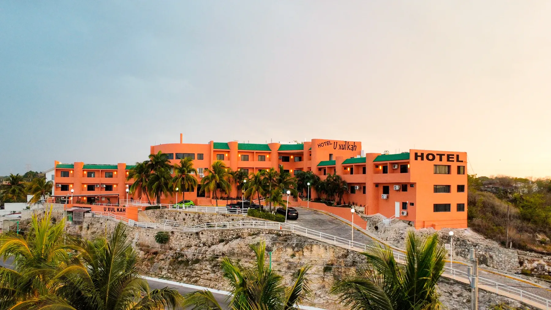 Hotel U Xul Kah building