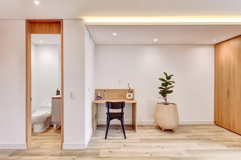 Bright Loft in Santa Barbara w/ Balcony