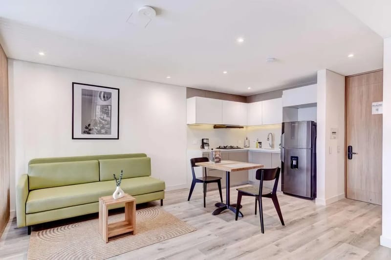 Bright Loft in Santa Barbara w/ Balcony