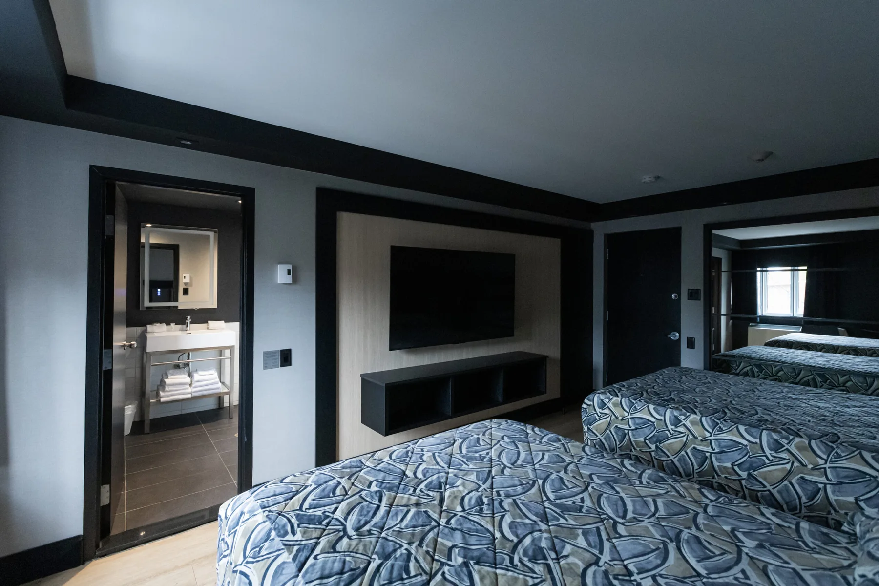 Hotel suite