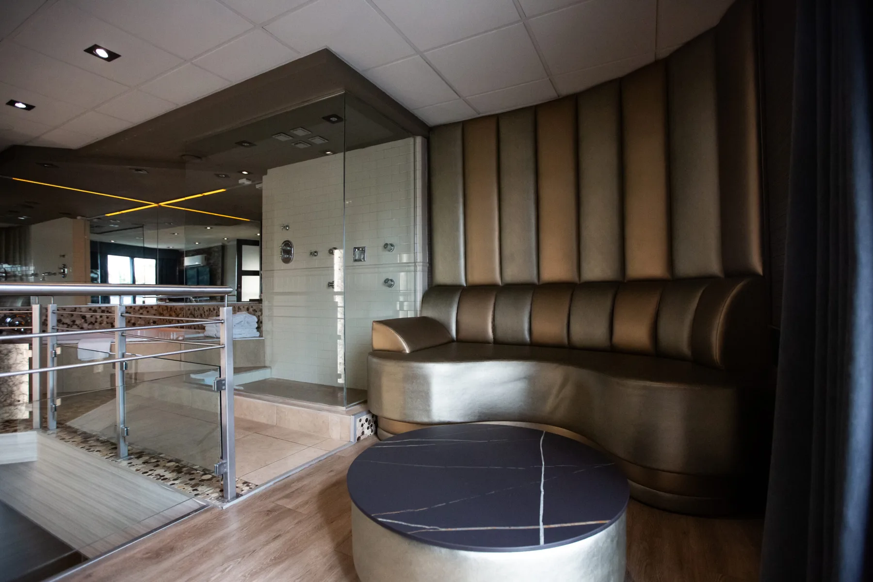 Hotel suite