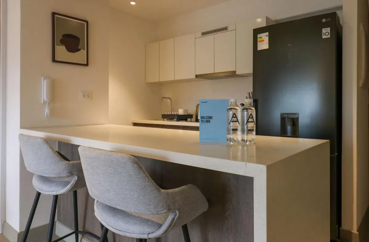 Radiant 1BR with Fantastic View in Barranco