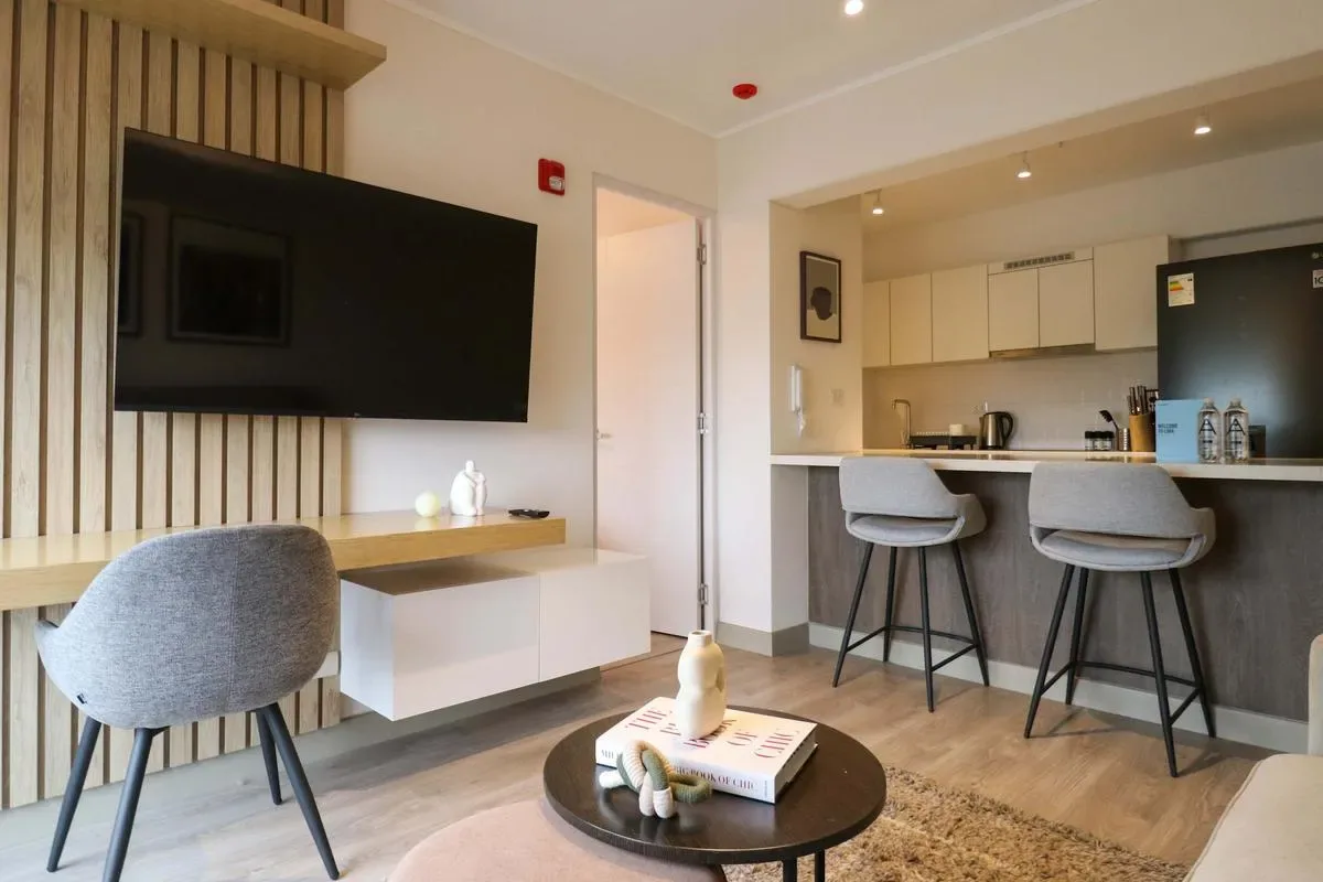 Radiant 1BR with Fantastic View in Barranco