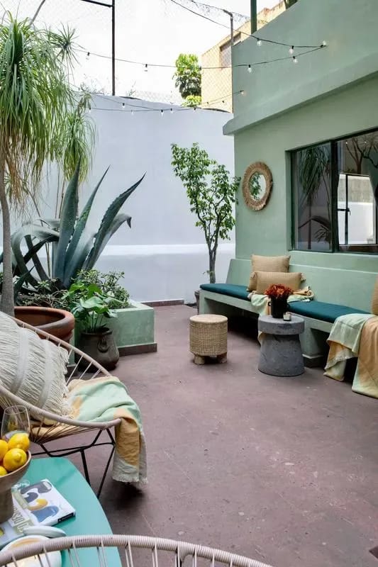 Stunning 10BR Villa with Lovely Terrace