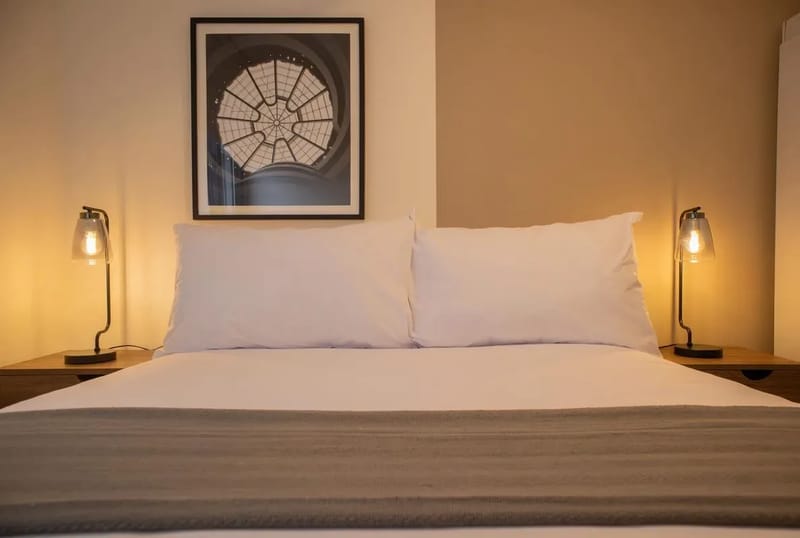 Majestic 2BR w/ Balcony in Miraflores