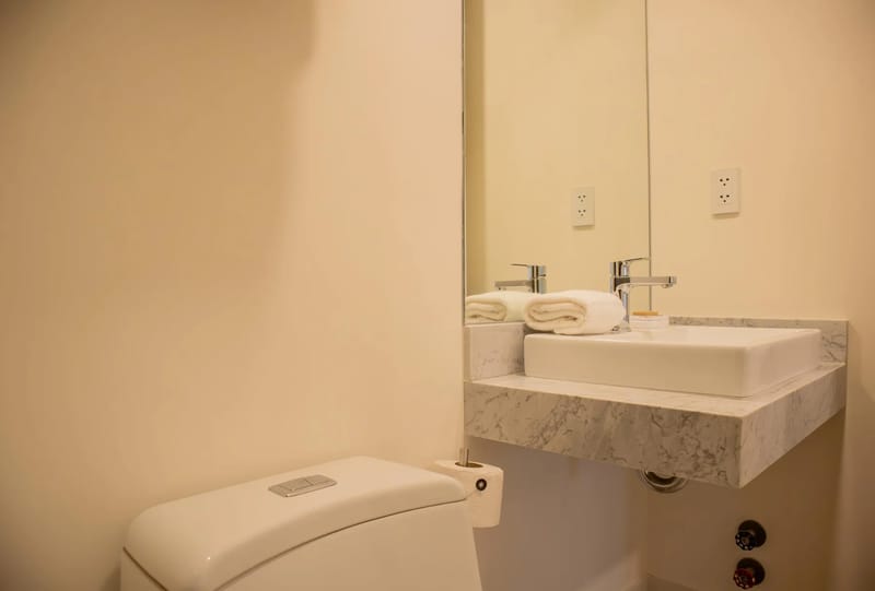 Majestic 2BR w/ Balcony in Miraflores